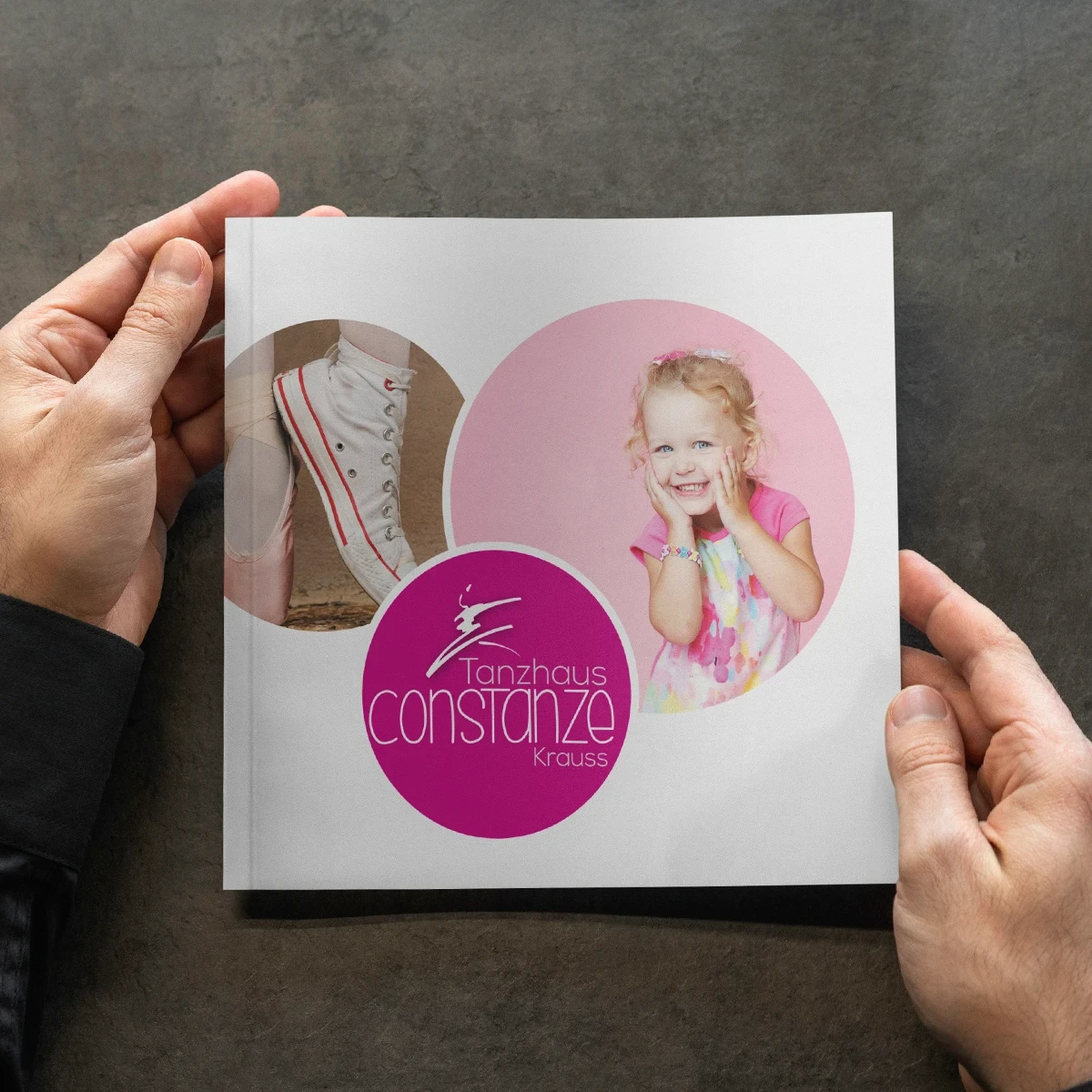 Umschlag der Imagebroschüre vom Tanzhaus Mettmann